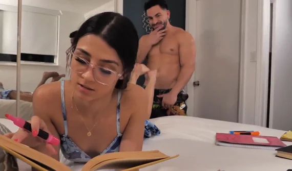 Buena estudiante y muy buena follando también